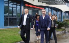 熱烈歡迎意大利圭迪佐洛市市長一行蒞臨我司參觀！